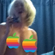 Illustration for article titled NSFW: Crazy Stoned Woman Goes Topless at Apple Store